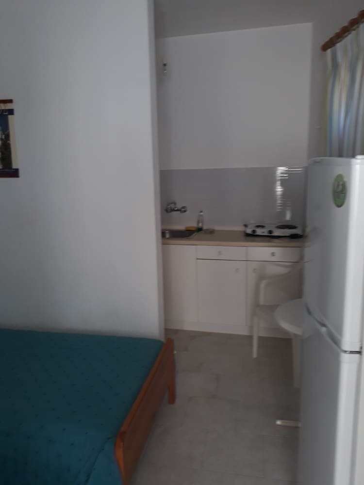 Aparthotel Holidays In Paros