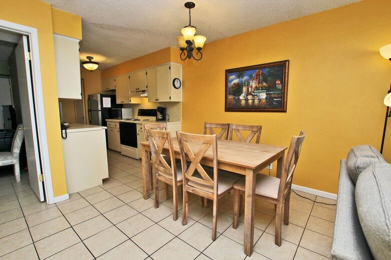 Island Shores By Youngs Suncoast