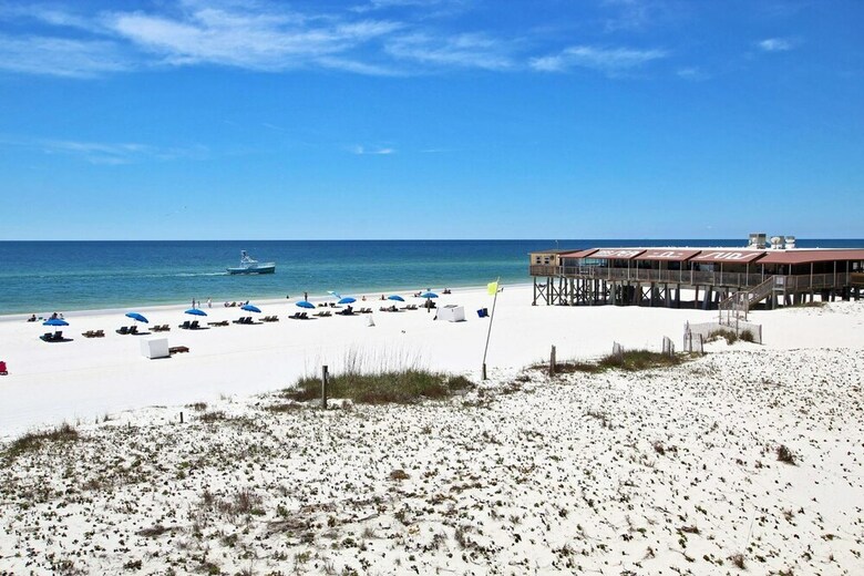 Island Shores By Youngs Suncoast