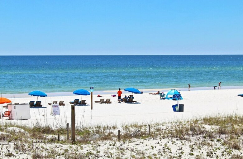 Island Shores By Youngs Suncoast