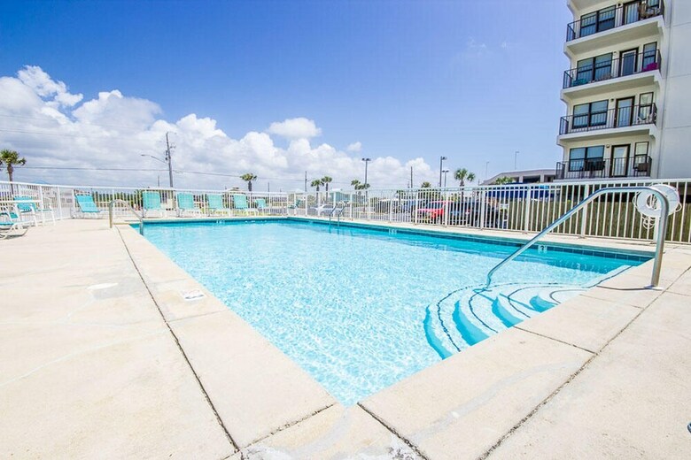 Island Shores By Youngs Suncoast