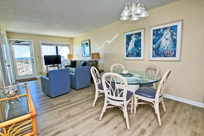 Island Shores By Youngs Suncoast