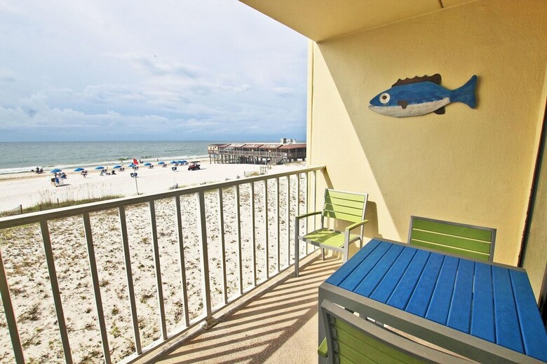 Island Shores By Youngs Suncoast