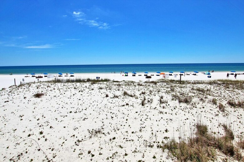 Island Shores By Youngs Suncoast