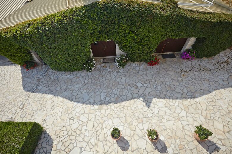 Pettas Apartments