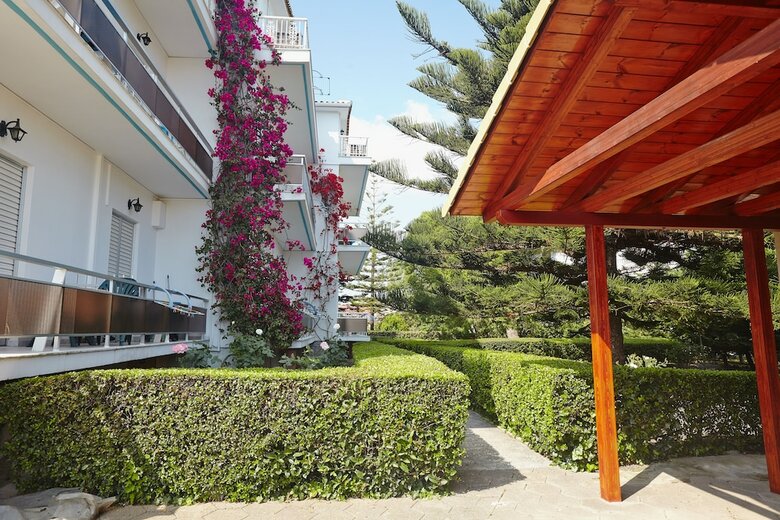 Pettas Apartments