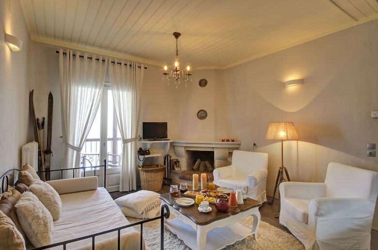 Hotel Agapitos Villas & Guesthouses