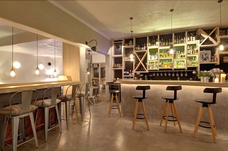 Hotel Agapitos Villas & Guesthouses