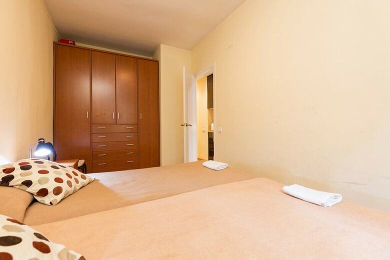 Apartamentos Sant Antoni - Parlament
