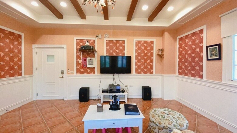 Hotel Isa Butterfly Kids Bnb