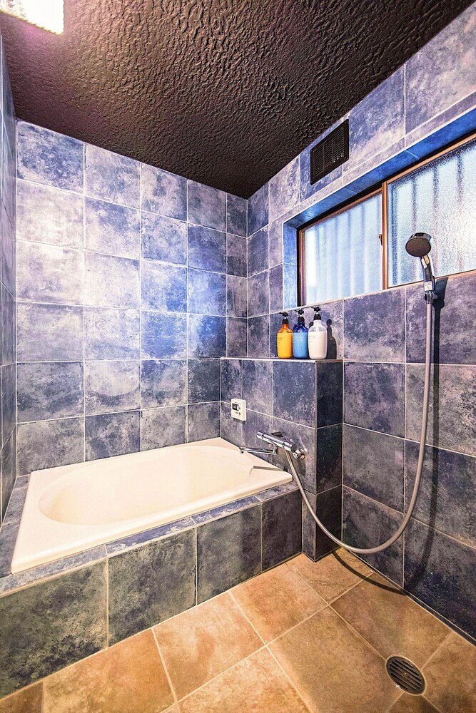 Osaka Zebrahouse Morinomiya