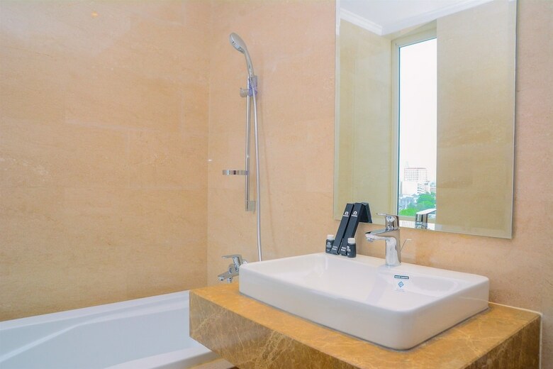 Wonderful 2br At Menteng Park Apartment
