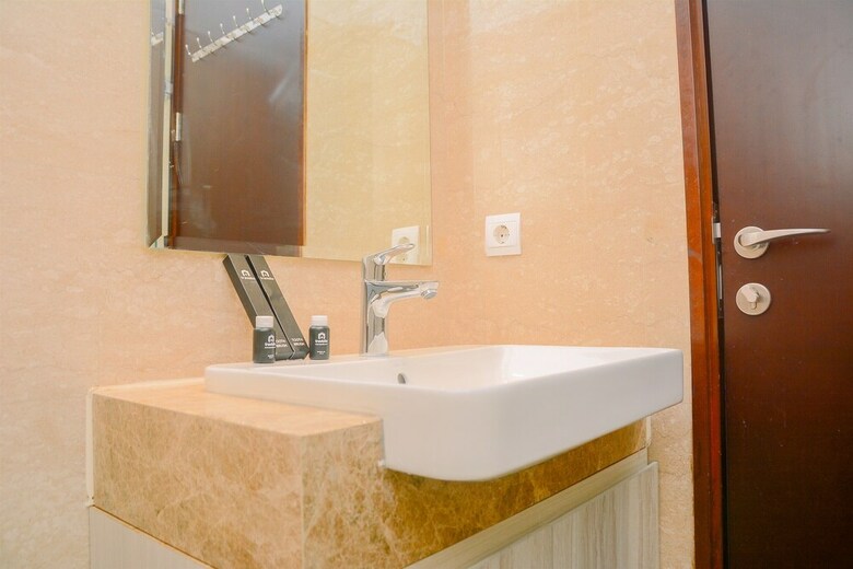 Relaxing Studio Apartment At Menteng Park