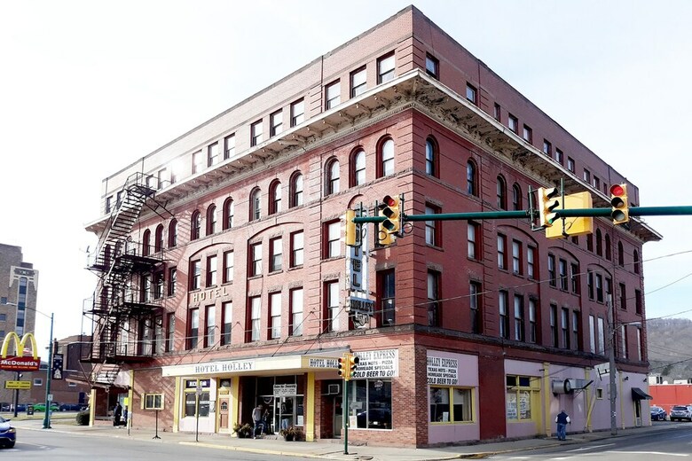 Hotel Holley Bradford