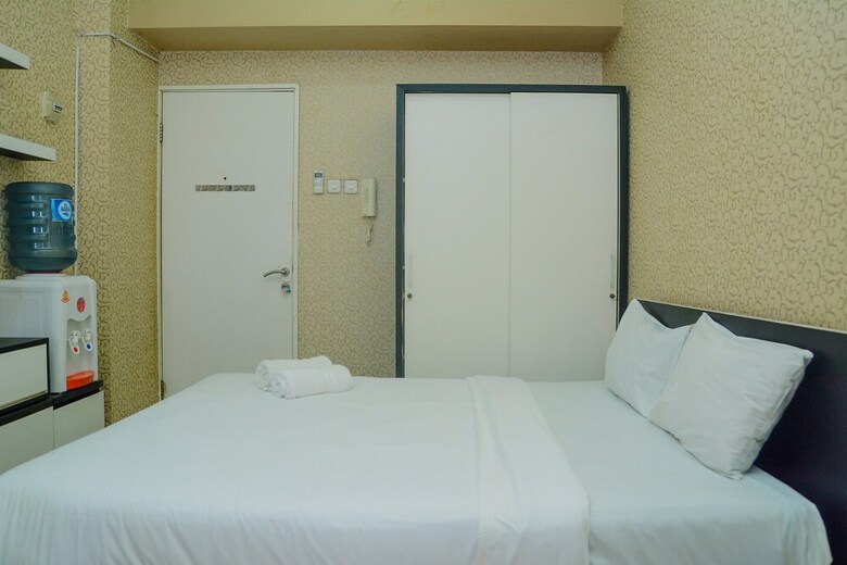Cozy Studio Apartment At Grand Emerald Gading Nias Residences