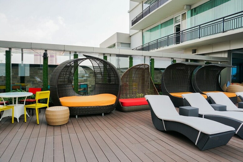 Convenient 2br Apartment At Pasar Baru Mansion
