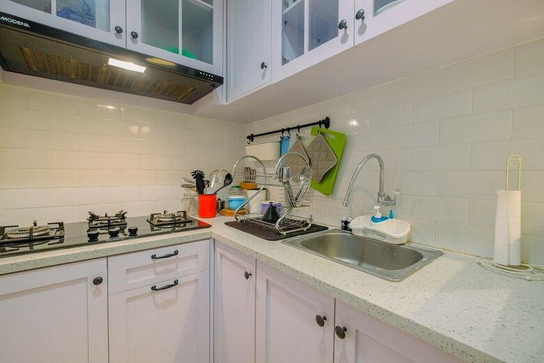 Modern And Beautiful 2br At Pasar Baru Mansion Apartment