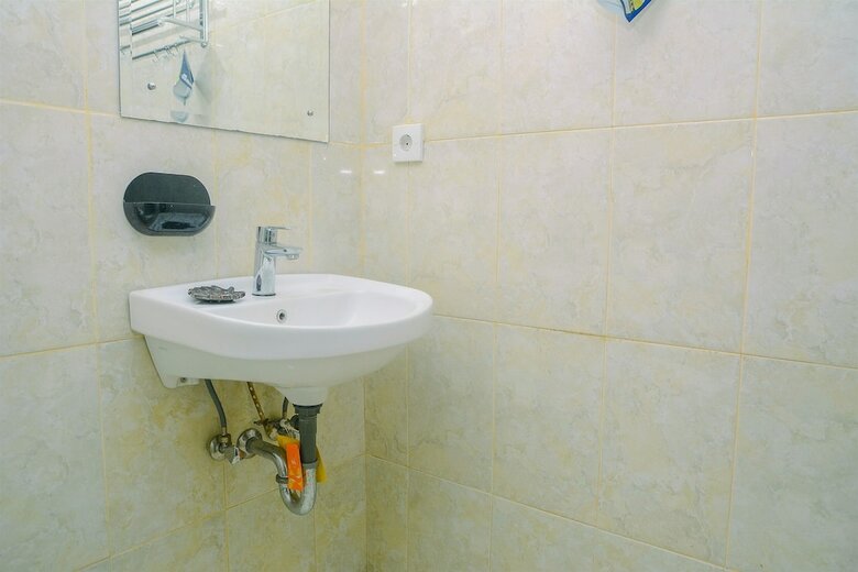 Comfy And Beautiful 1br At Tamansari The Hive Apartment