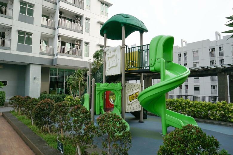 Comfortable 2br At Condominium Green Bay Pluit Apartment