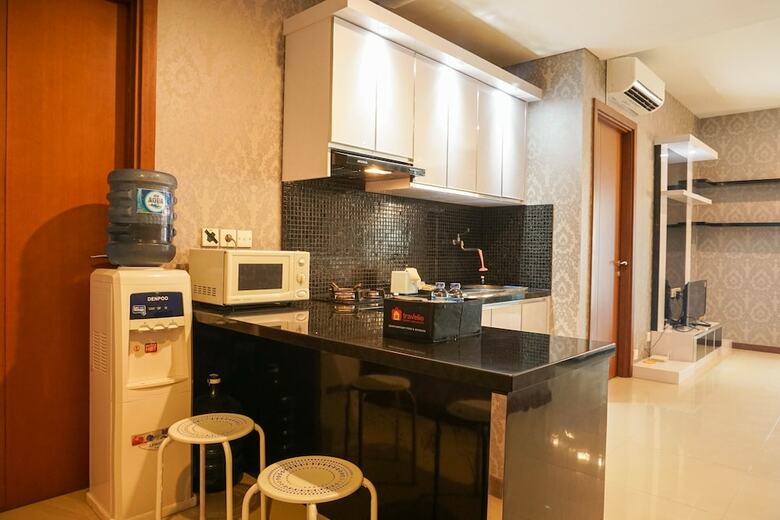 Comfortable 2br At Condominium Green Bay Pluit Apartment
