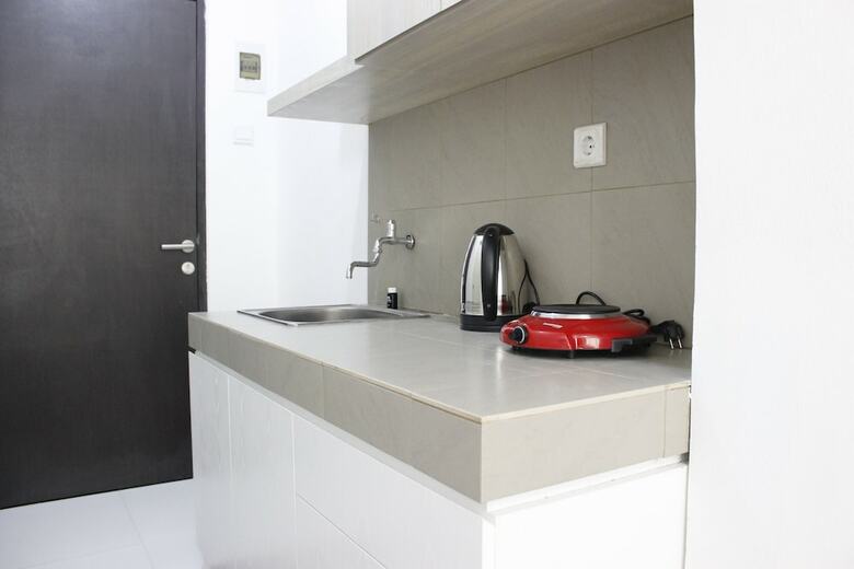 Monochrome Style Studio Room @grand Asia Afrika Apartment