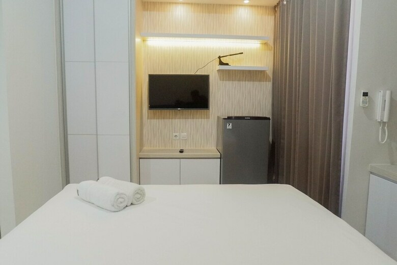 Minimalist Studio Apartment At Taman Melati