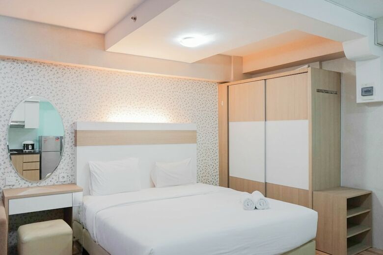 Spacious Studio Apartment At Green Bay Pluit