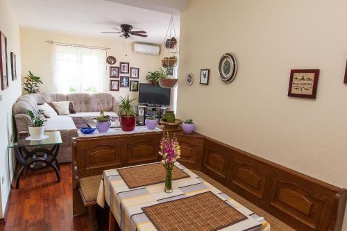 Apartments Villa Americana