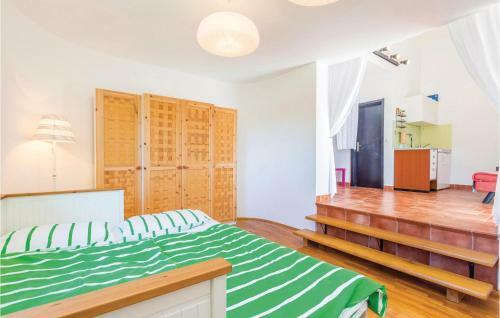Apartment Mali Dol IV