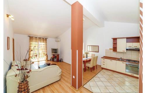Apartment Trg Palih Boraca II Cr