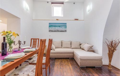 Apartment Grmani IV