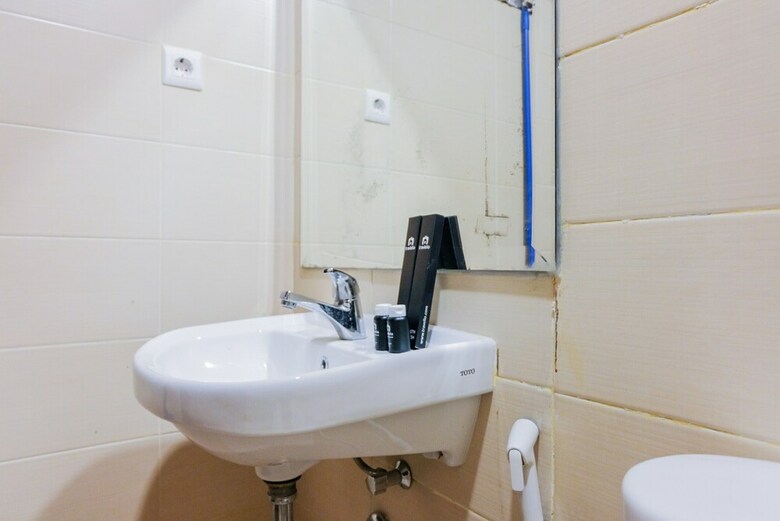 Stylish And Posh Studio Saveria Apartment