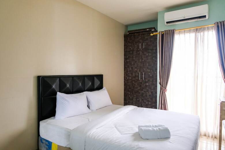 Minimalist Studio At Serpong Greenview Apartment