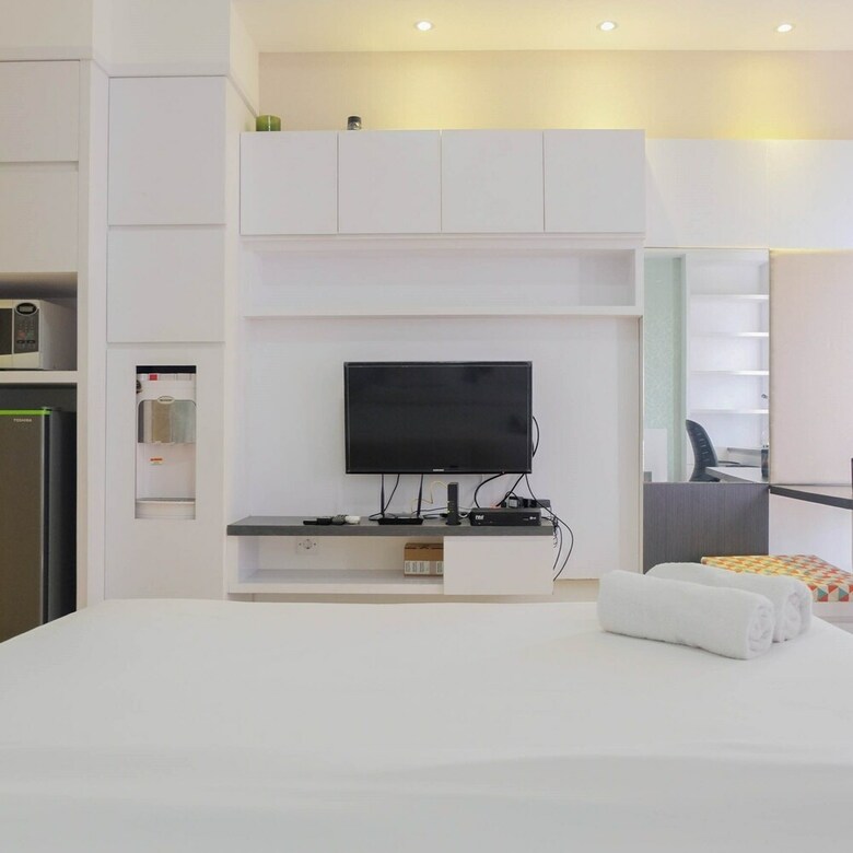 Strategic Studio Room Park View Condominium Apartment