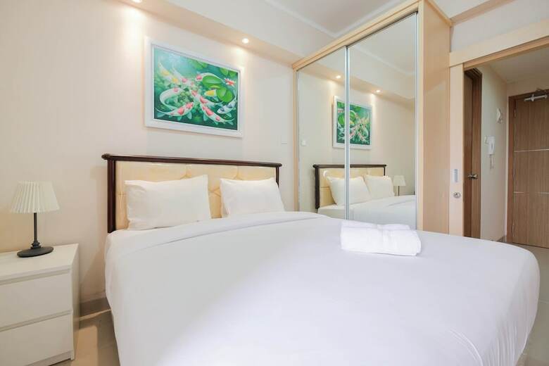 Minimalist And Comfy Studio The Oasis Cikarang Apartment