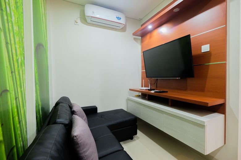Minimalist And Comfy 1br Atlanta Depok Apartment