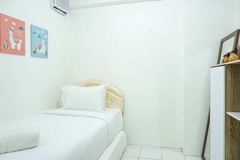 Convenient And Compact 2br Gading Nias Apartment