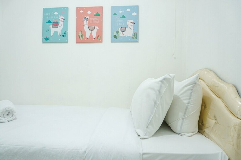 Convenient And Compact 2br Gading Nias Apartment