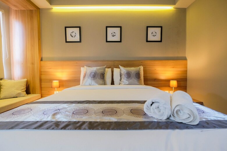Comfortable And Fully Furnished Studio Apartment At Mustika Golf Residence