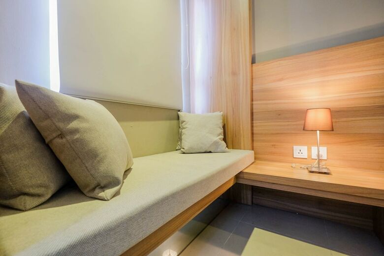 Comfortable And Fully Furnished Studio Apartment At Mustika Golf Residence