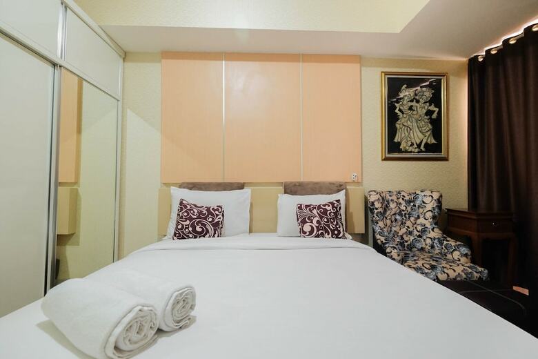 Modern Style Studio Apartment At The Oasis Cikarang