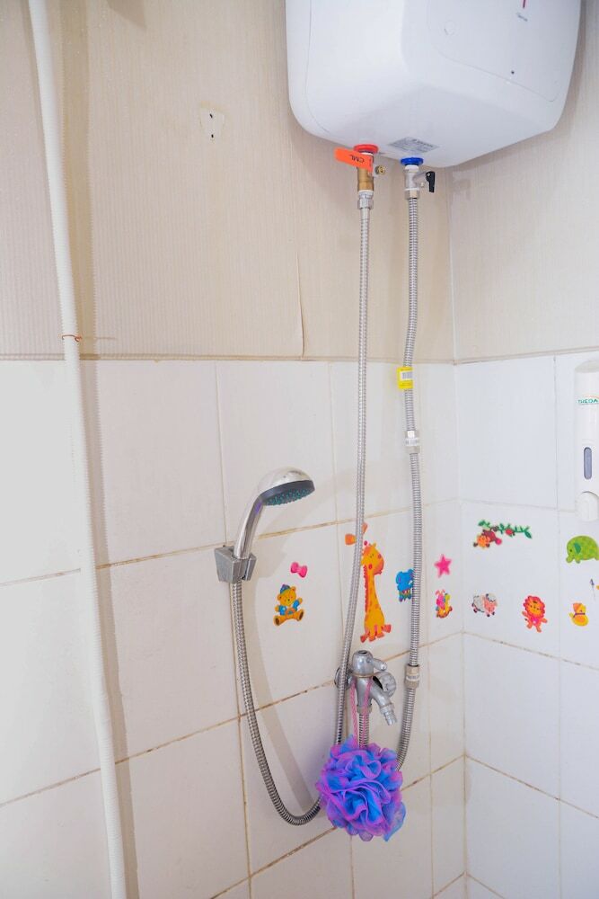 Simple And Cozy 2br At Kalibata City Apartment