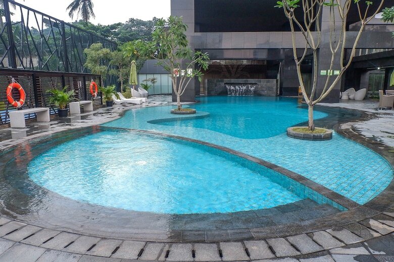 Relaxing 1br Apartment At L'avenue Pancoran