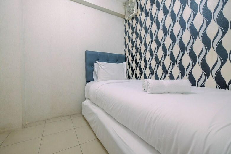Contemporary 2br Apartment At Green Palace Kalibata