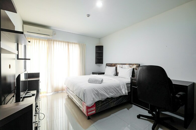 Modern 1br Tamansari Semanggi Apartment