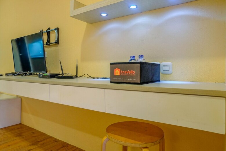 Minimalist Style Studio Apartment At Tamansari Semanggi