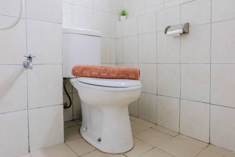Minimalist Studio At Bintaro Park View Apartment