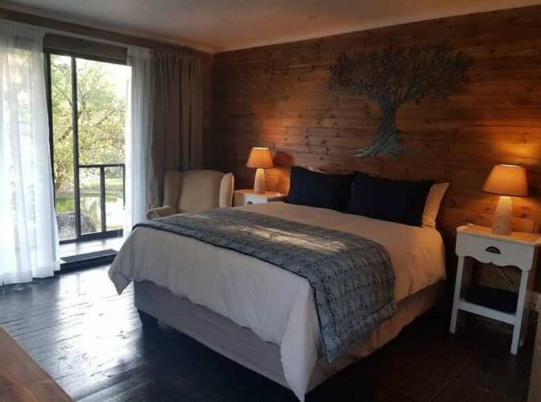Hotel River Rock Guesthouse