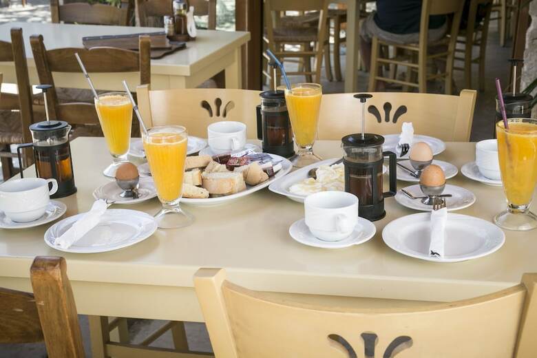 Aparthotel Agarathos Homes