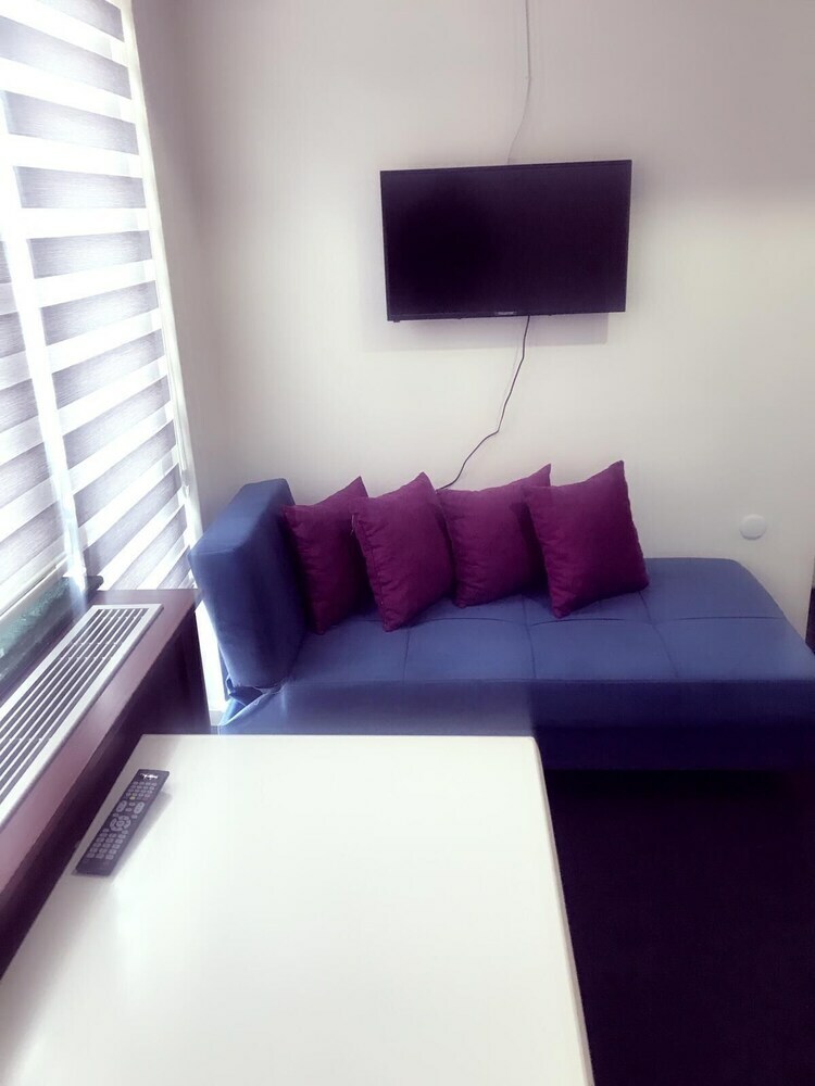 Colorful Otel